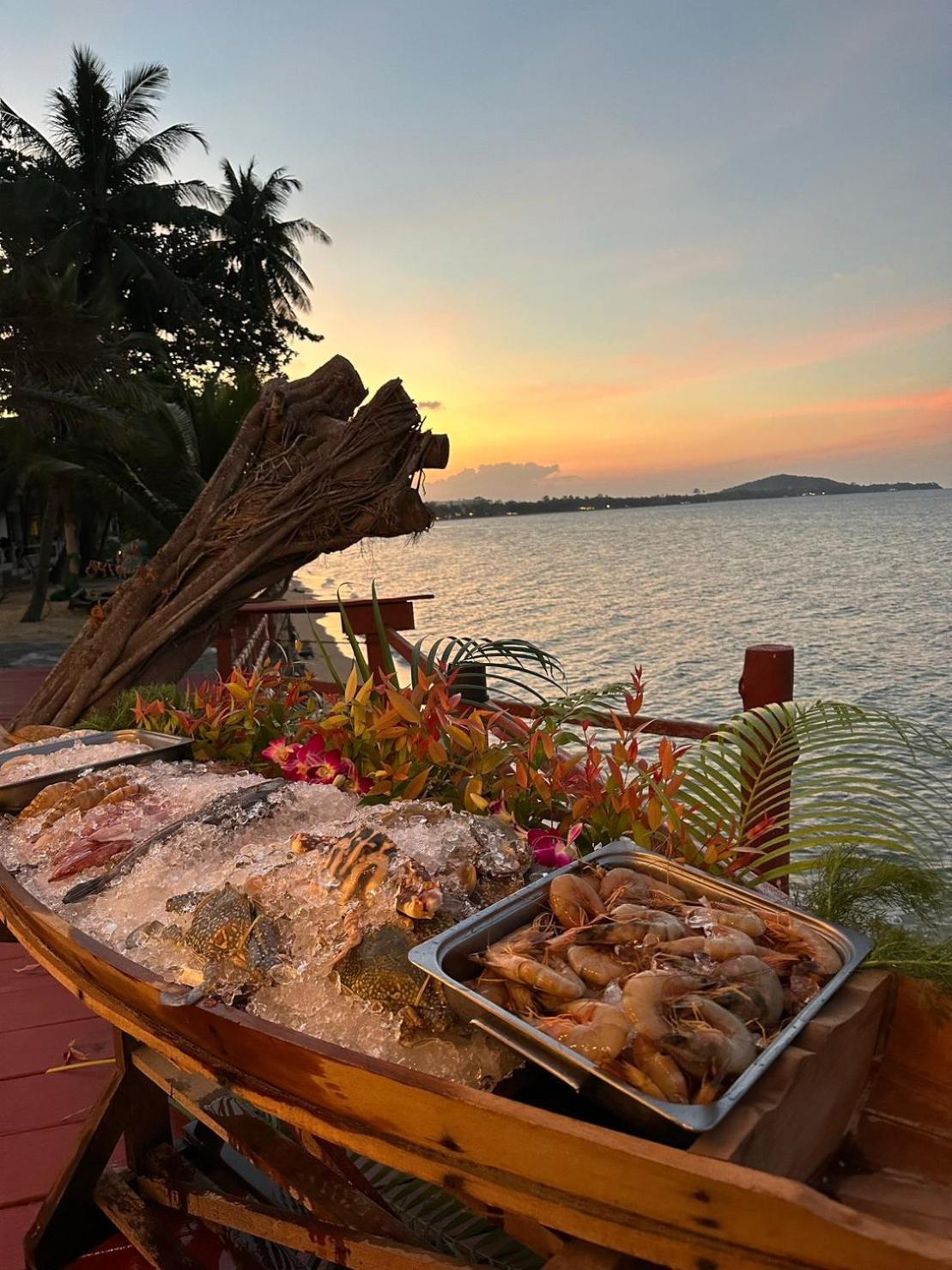 Adarin Beach Resort メナムビーチ エクステリア 写真